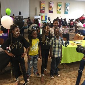 Meet your Posher, Ashley